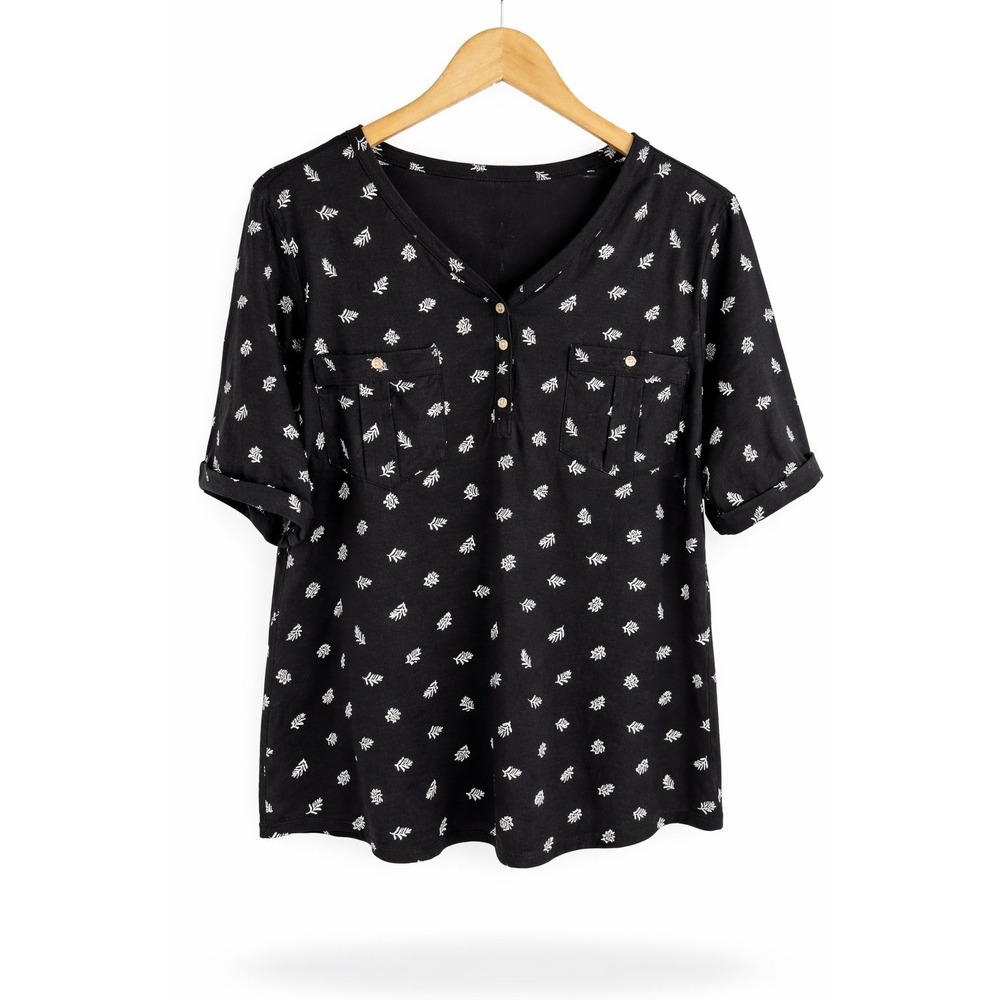 Croft Barrow Womens Henley Pocket Tee Size XXL 2X Black White Print Short Sleeve